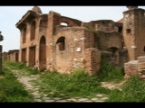 05575 ostia - regio iii - cardo degli aurighi - blick von osten - 2011.jpg